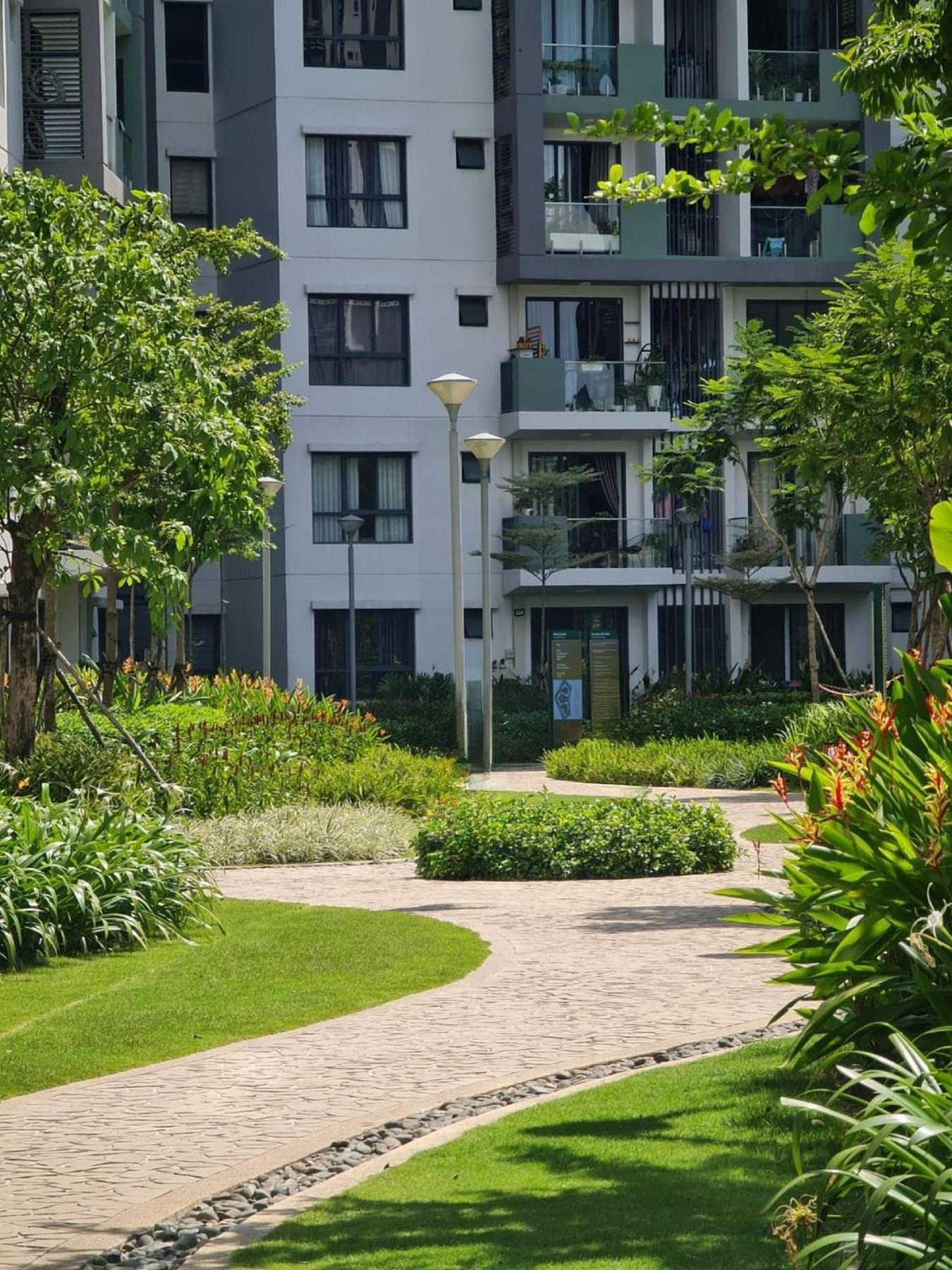 Apartment Ho Emerald Precinct Celadon *